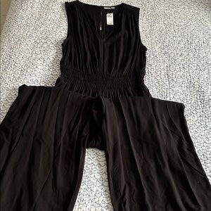 GAP Black Sleeveless Jumpsuit